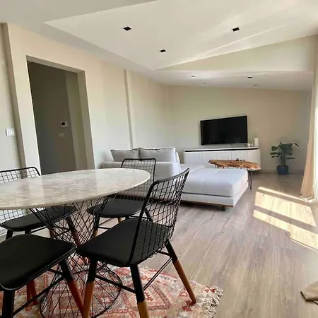 Renovu Premium Homes In Cihangir Apartament