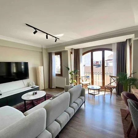 Renovu Premium Homes In Cihangir * Стамбул