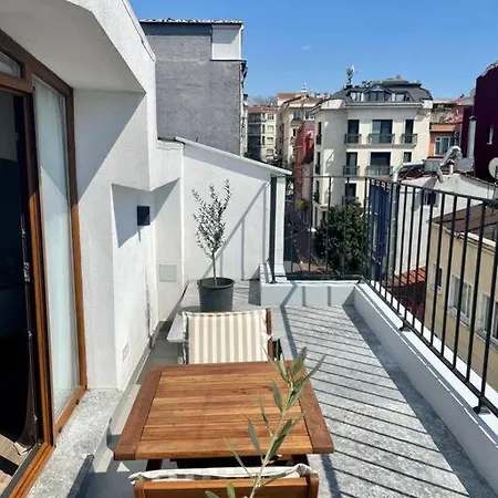 شقة Renovu Premium Homes In Cihangir
